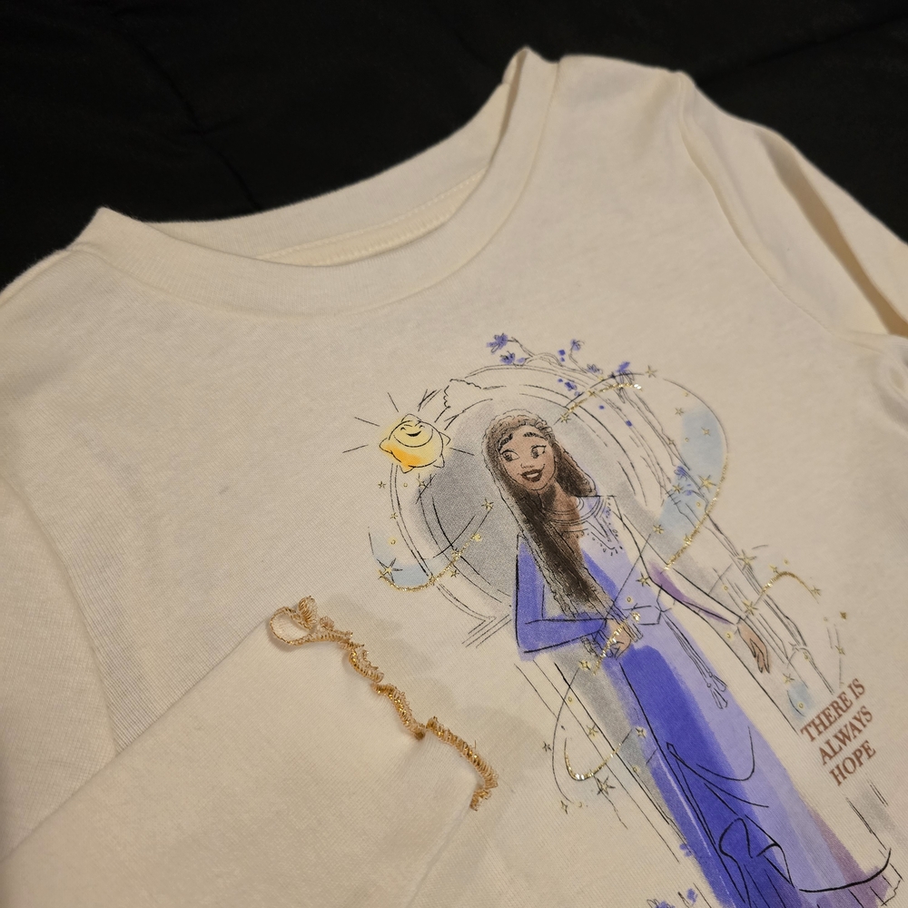 Disney Wish Girl's Cream Long Sleeve‎ Graphic Shirt NWOT Size 4